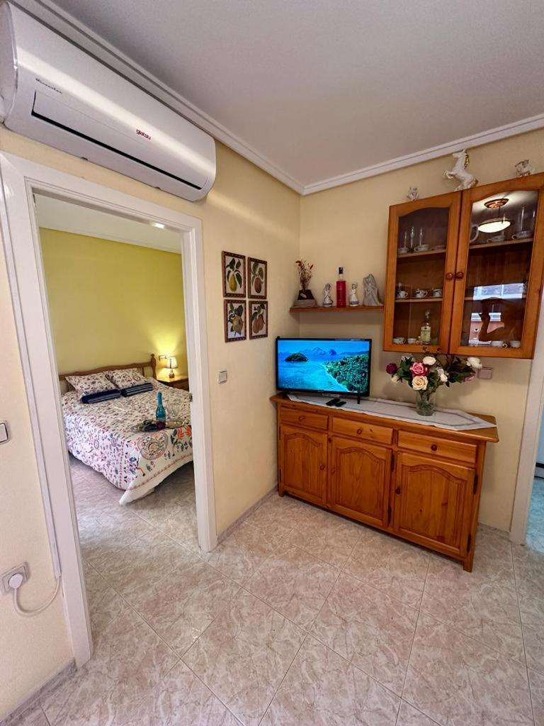 Torrevieja Precioso Apto En Calle San Pascual Con Piscina Cerca De Todos Los Servicios Esterno foto